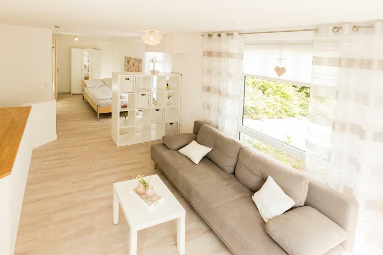 Weserwohnung - Bootshaus Urlaub Am Wasser Hamelin Kültér fotó
