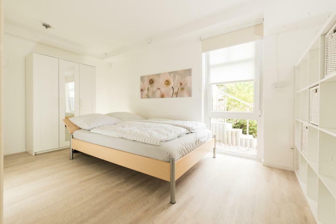 Weserwohnung - Bootshaus Urlaub Am Wasser Hamelin Kültér fotó